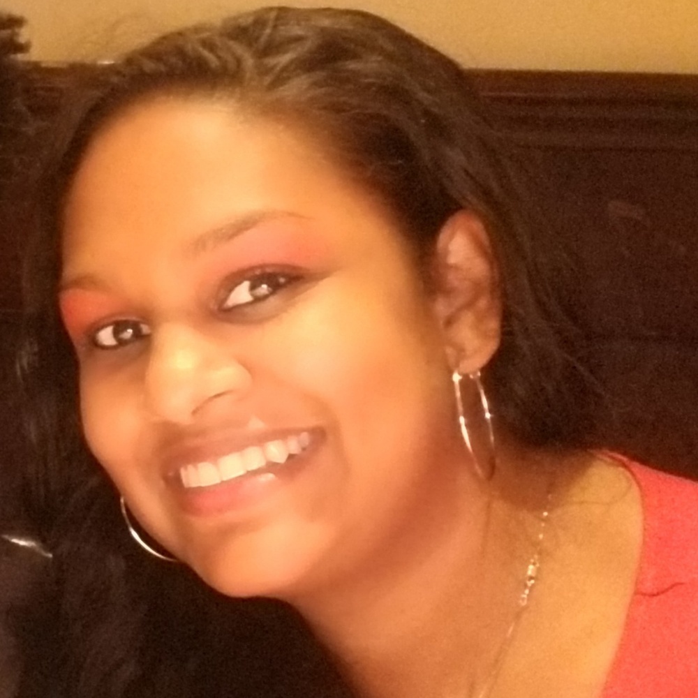 Meet your Posher, Liz